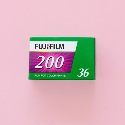 Film 35mm color ieftin Fujifilm 200